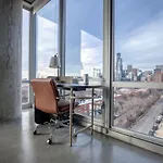 South Loop 2Br W Rooftop 3 Blocks To Grant Park Chi-1018