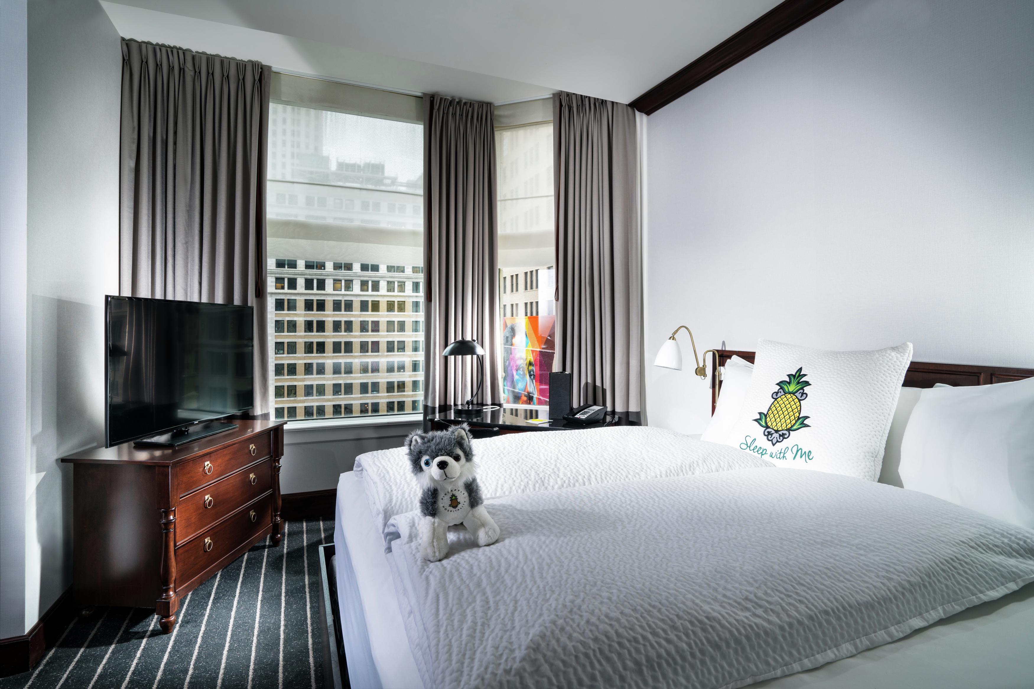 Staypineapple, An Iconic Hotel, The Loop Hotel 4*