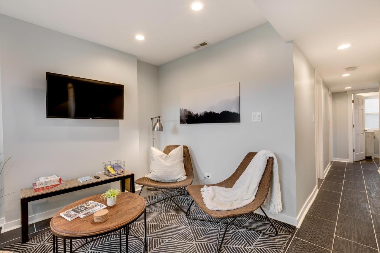 Private Deck And Backyard Perfect For Your Entire Group! Walk To The United Center * Chicago