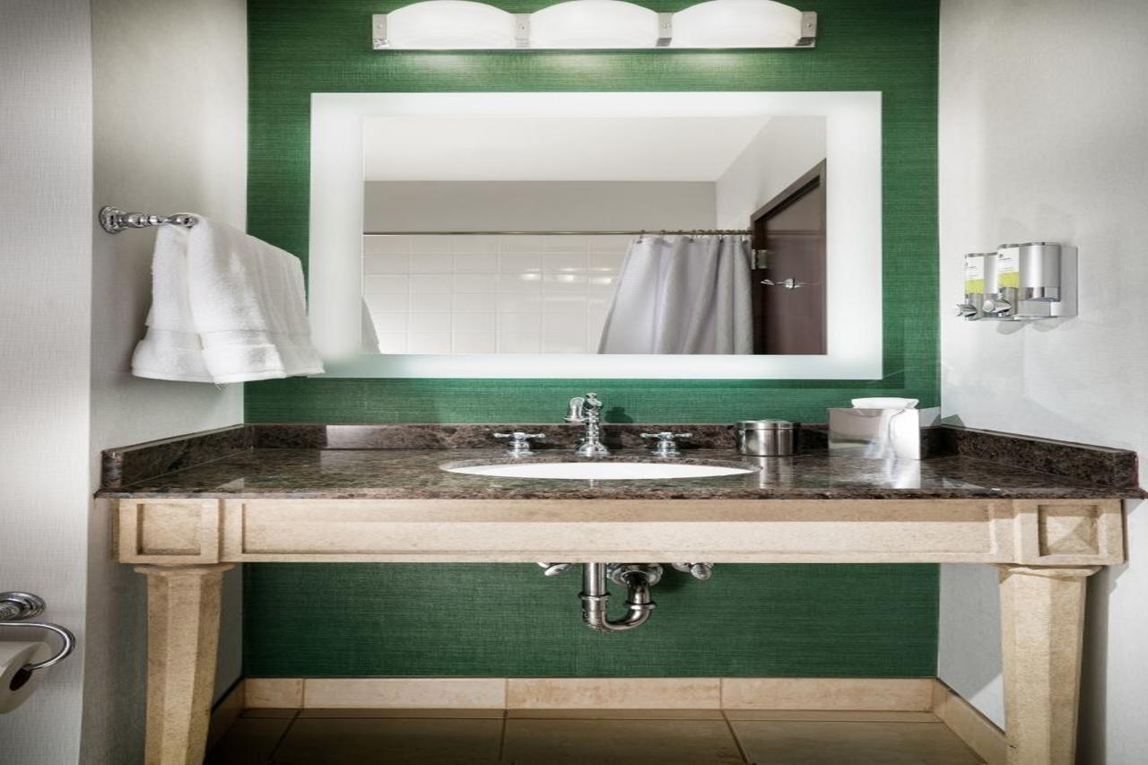 Hotel Staypineapple, An Iconic Hotel, The Loop 4*