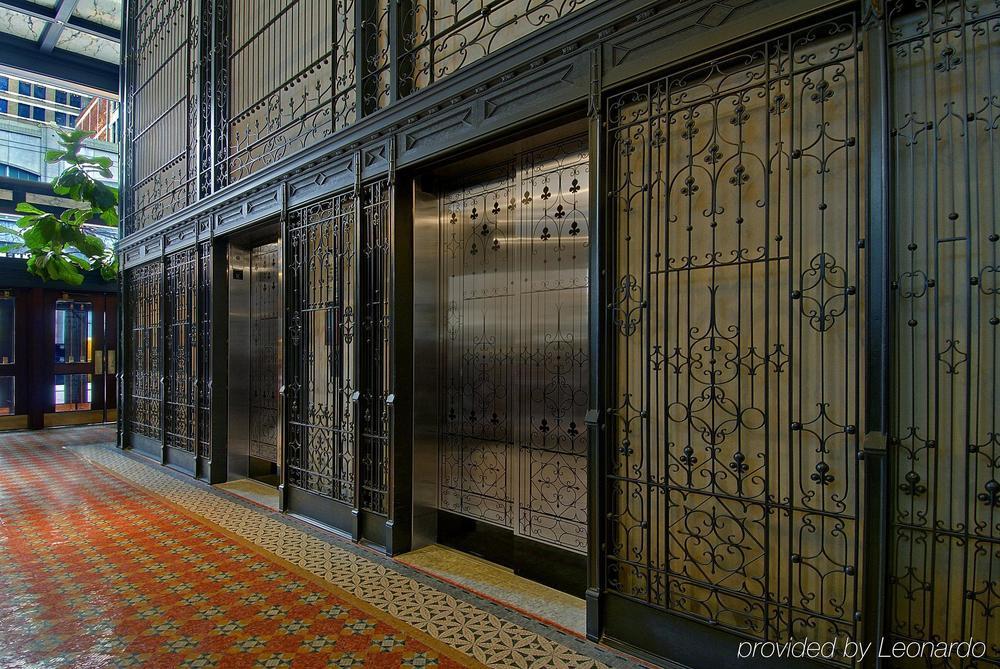 Staypineapple, An Iconic Hotel, The Loop Hotel Chicago