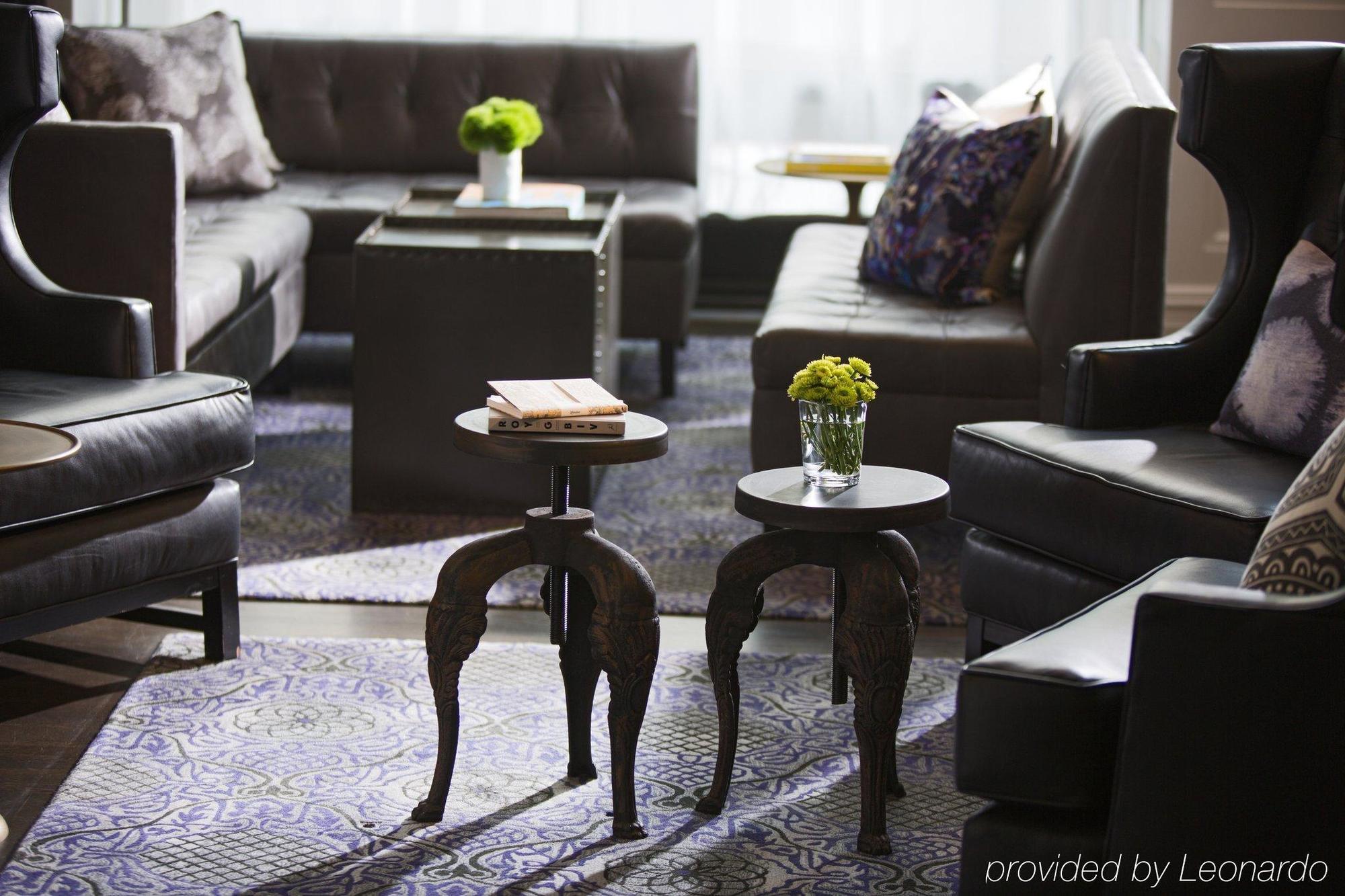 Staypineapple, An Iconic Hotel, The Loop 4* Chicago