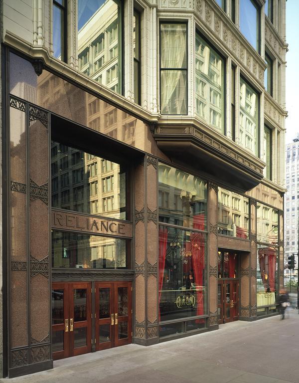 Staypineapple, An Iconic Hotel, The Loop 4* Chicago