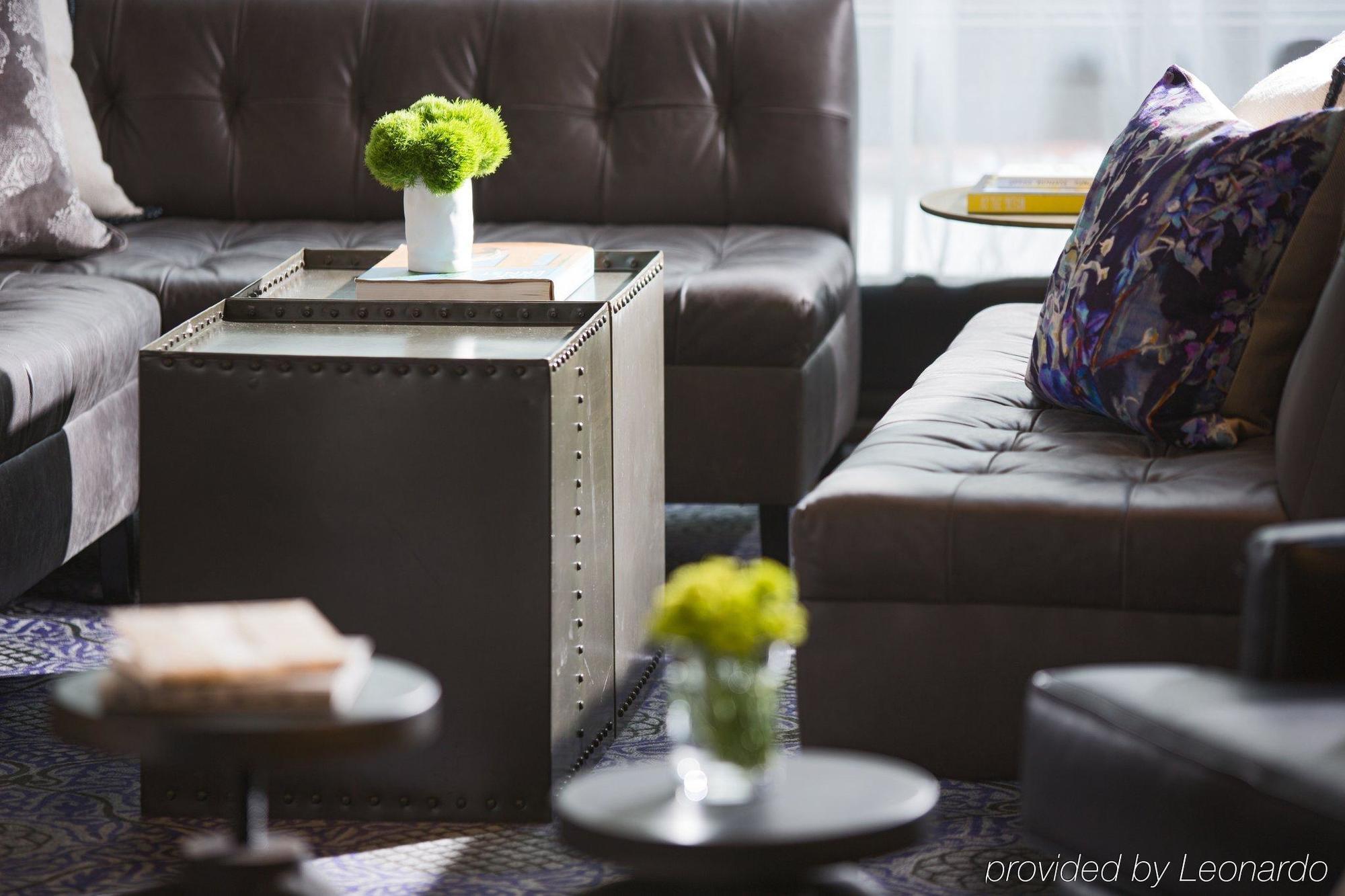 Staypineapple, An Iconic Hotel, The Loop