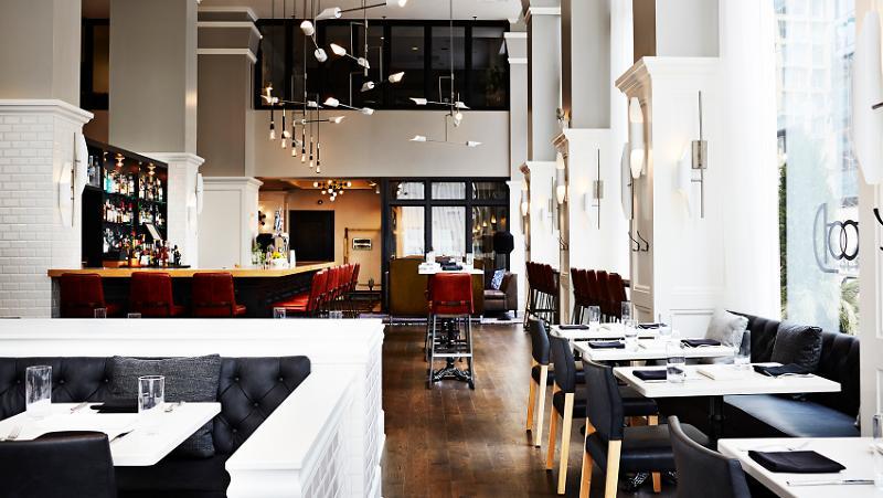 Staypineapple, An Iconic Hotel, The Loop Chicago