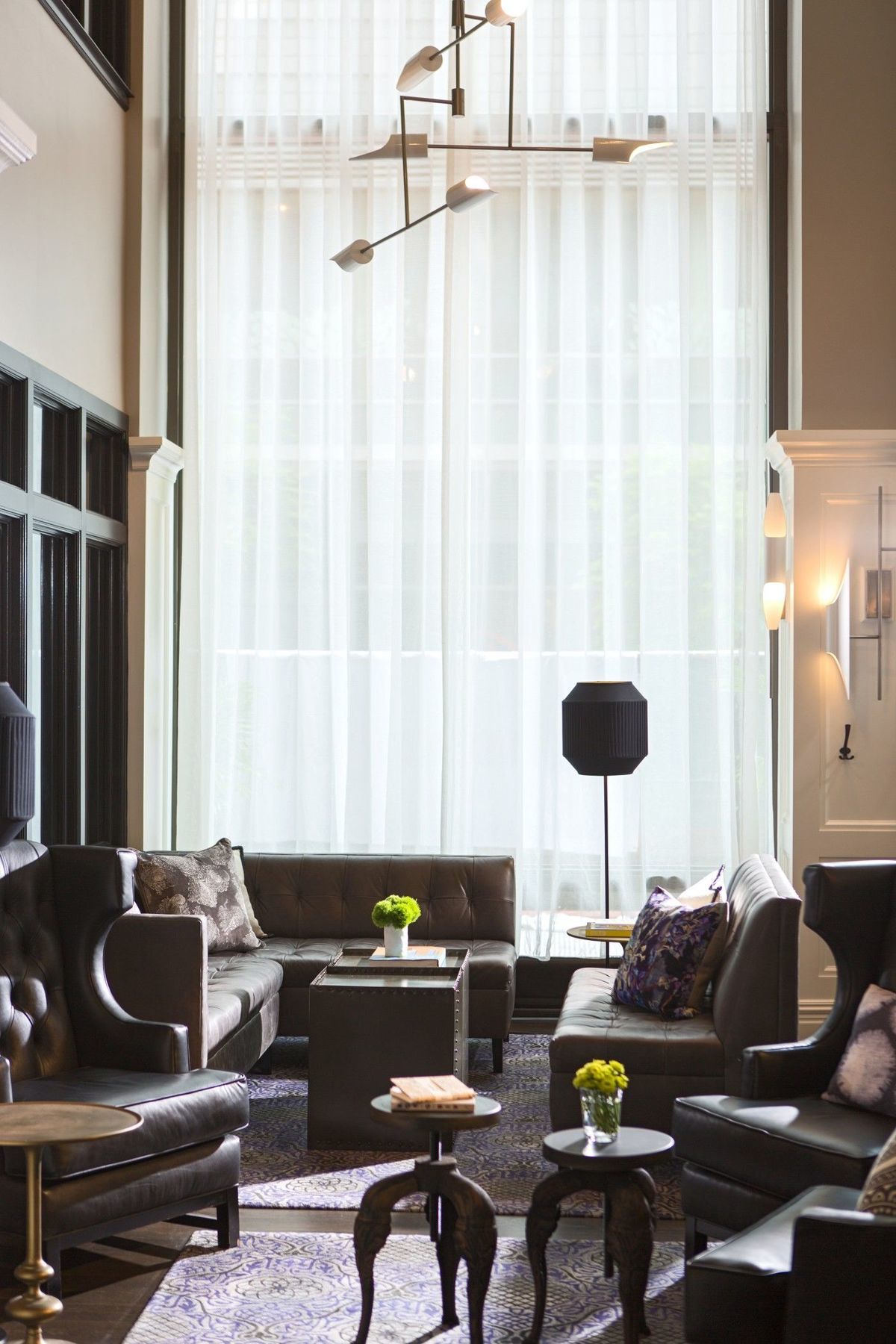 Staypineapple, An Iconic Hotel, The Loop 4* Chicago