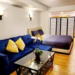 Studio With Jacuzzi Close To Loyola Free Parking