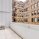 River North 1Br W Gym Coffee Shop Nr L Beach Chi-954