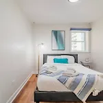 4Bedroom Gold Coast Duplex With Jacuzzi In The Bedroom And Optional Valet Parking