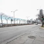 Gold Coast 1Br W Doorman Gym 2 Blocks To L Chi-550