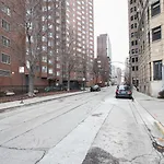Gold Coast 1Br W Doorman Gym 2 Blocks To L Chi-550