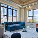 Mccormick Place Luxurious And Spacious 3Br-2Ba In Downtown Chicago With Optional Parking For 10 Guests
