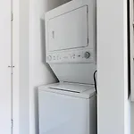 Blueground Medical District 1Bd Apartment Chi-1108