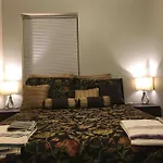 Chic Cornelia Getaway
