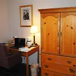 Howard Johnson Inn - Chicago