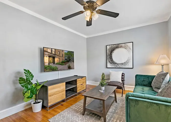 Chic 1Br Apt Close To Everything - Marshfield E3