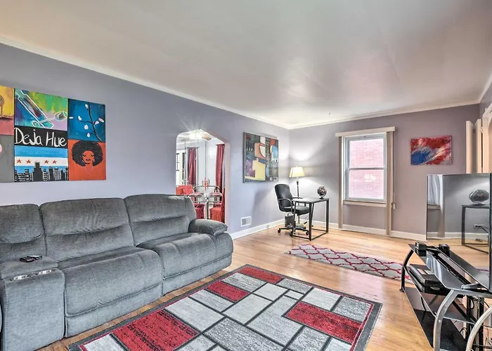 Chicago Home With Spacious Yard 14 Mi To Dtwn