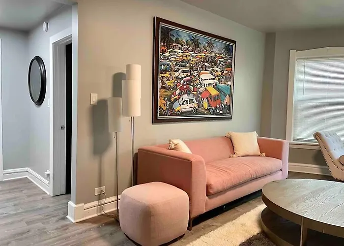 Cozy Luxury Apt~ Near Uchicago/Hydepark/Lakeshore