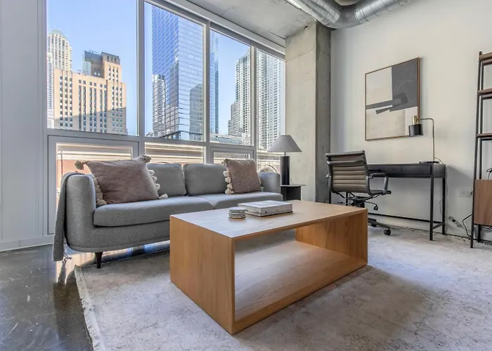 River North 1Br W Lounge Gym Nr Shops Beach Chi-1015