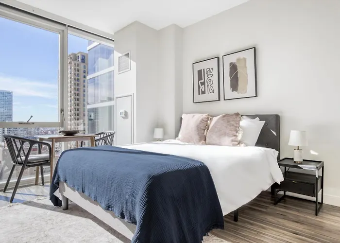 South Loop Studio W Pool Gym Nr Grant Park Chi-856