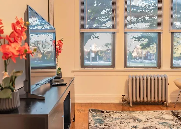 Hyde Park Chic 1Br Prime Location Near Uchicago