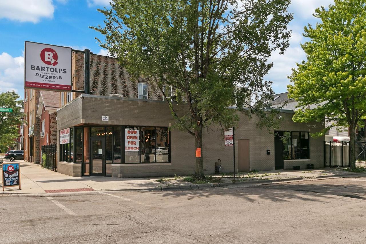 Apartment 2br Comfy And Stylish In West Town - Erie 1r Chicago