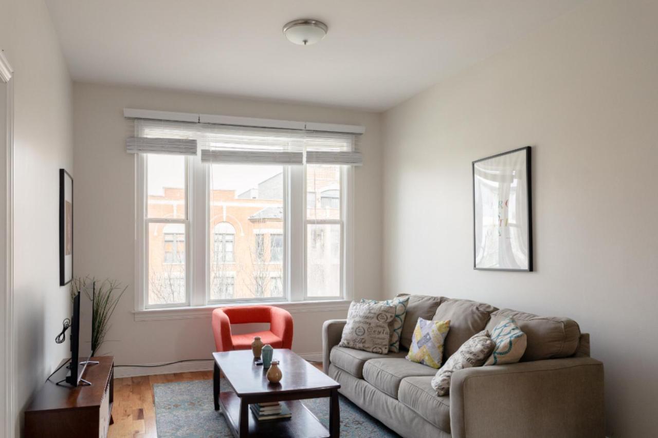 Updated Wicker Park 3br With W&d By Zencity Apartment