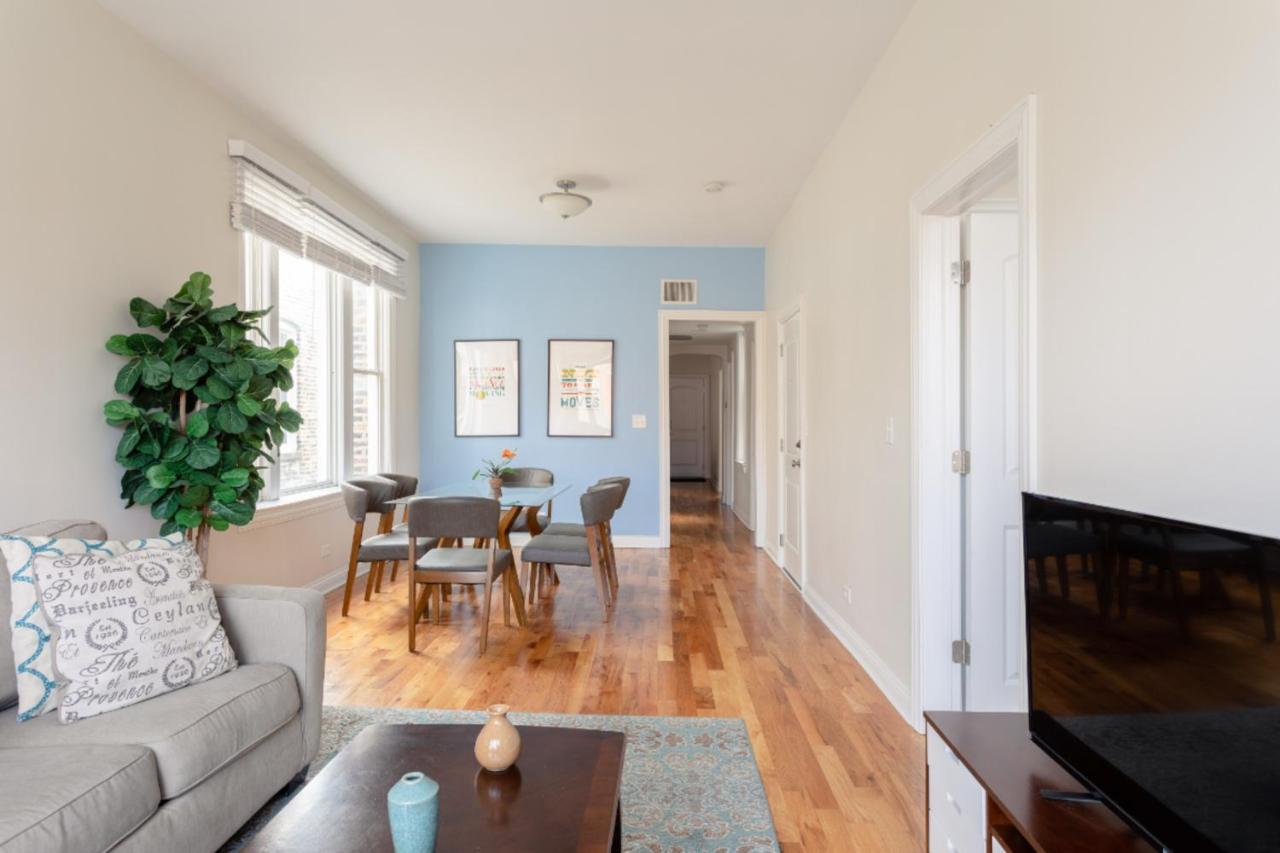 Updated Wicker Park 3br With W&d By Zencity * Chicago
