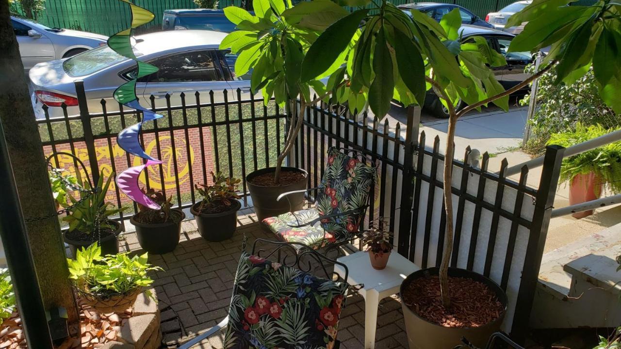 Wrigleyville Oasis Apartment Chicago