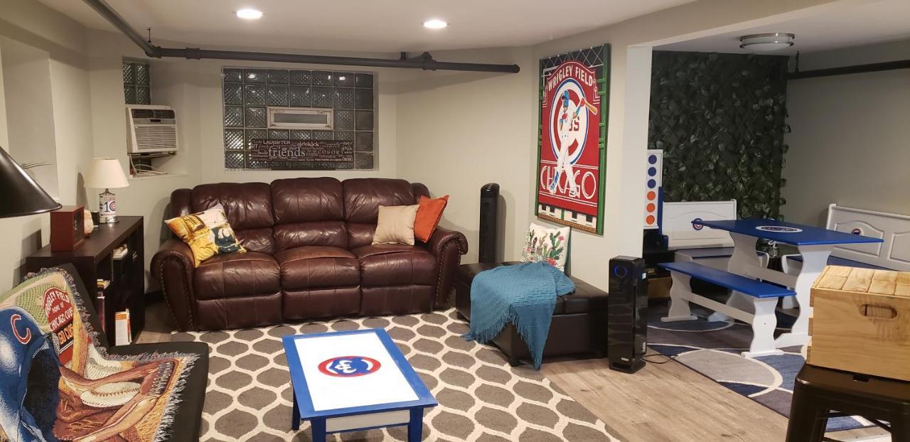 Wrigleyville Oasis Apartment *