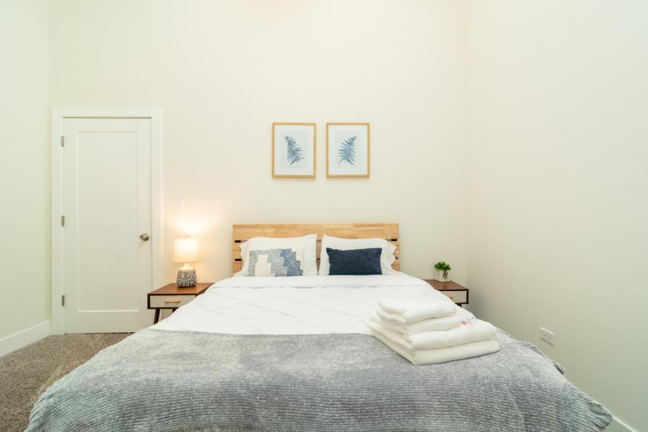 Mccormick Place 420 Friendly 3br-2ba In Downtown With Optional Parking For 8 Guests * Chicago
