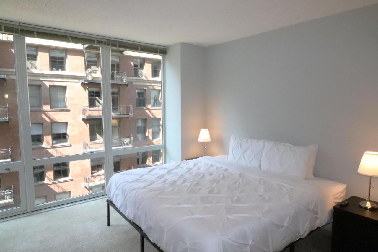 Dch 215 West Washington Chicago