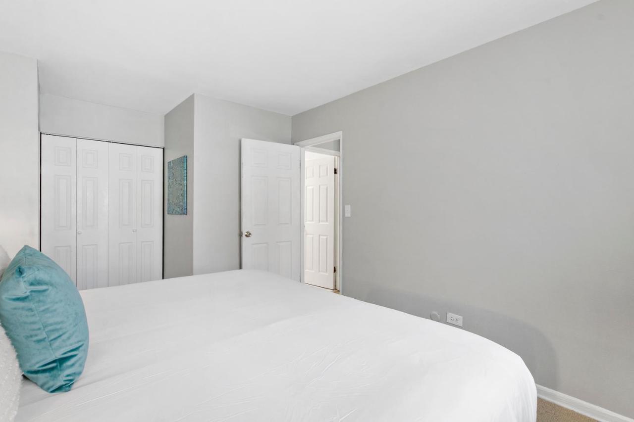 Apartment Stunning 1br At Center Of Lakeview - Oakdale 211 *