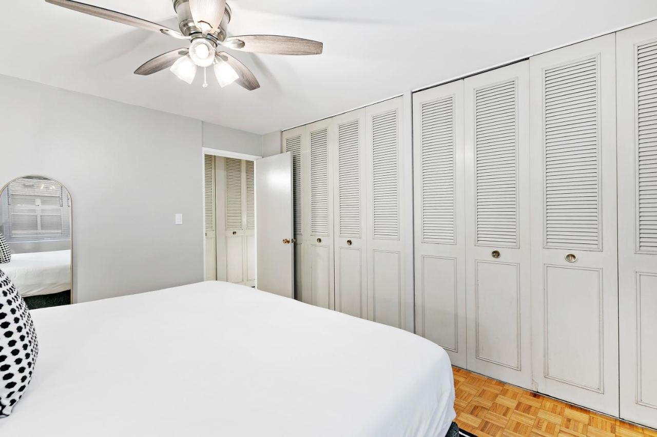 Apartment Convenient 1br Apt In Lakeview Near Shops - Oakdale 204 *