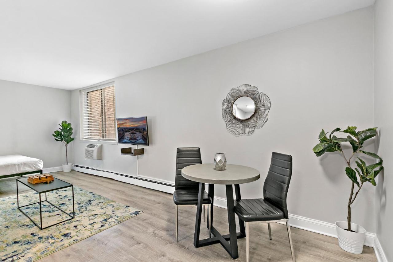 Convenient Location & Cozy Studio - Oakdale Rep