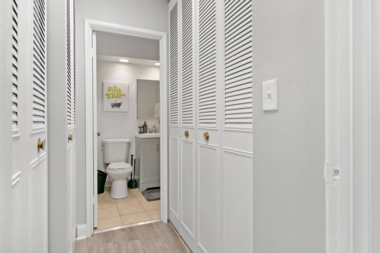 Apartment Convenient Location & Cozy Studio - Oakdale Rep