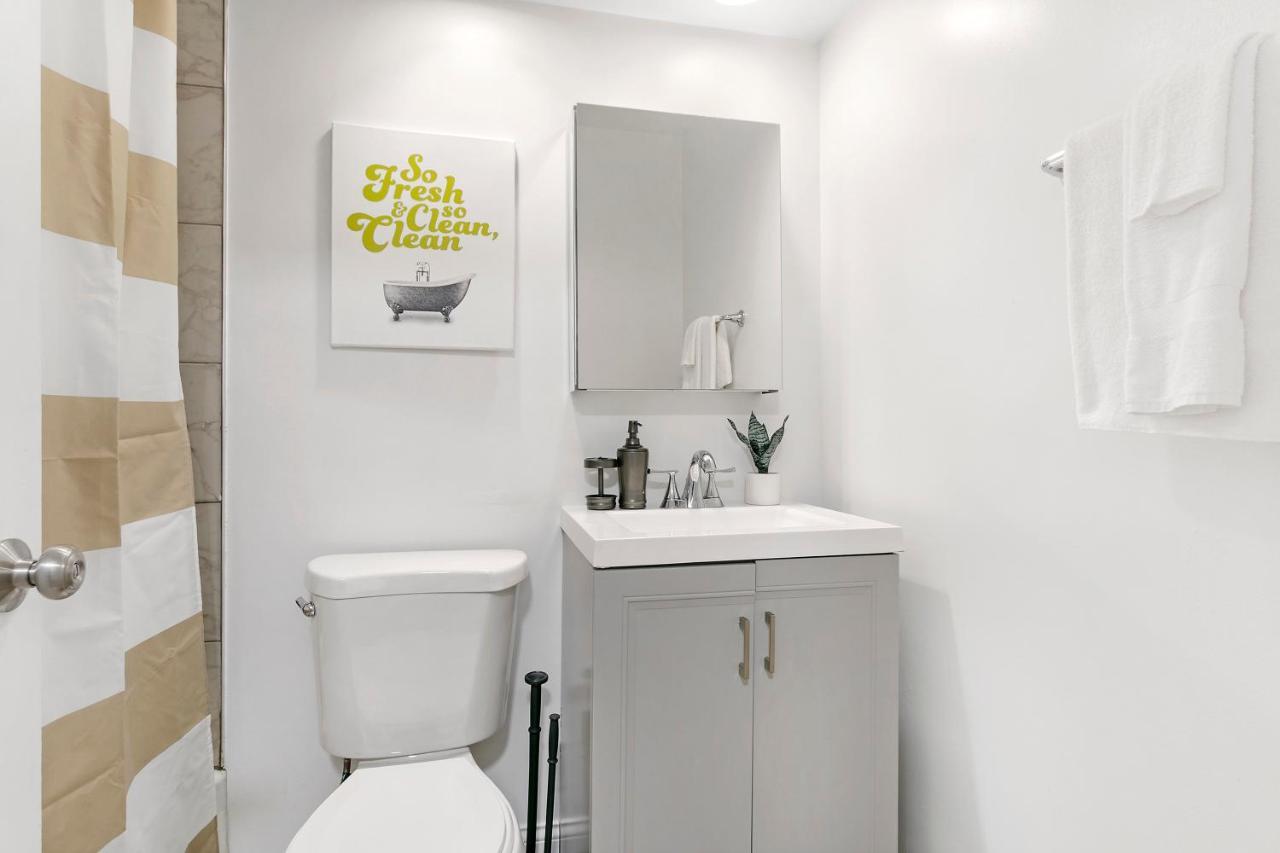 Apartment Convenient Location & Cozy Studio - Oakdale Rep Chicago