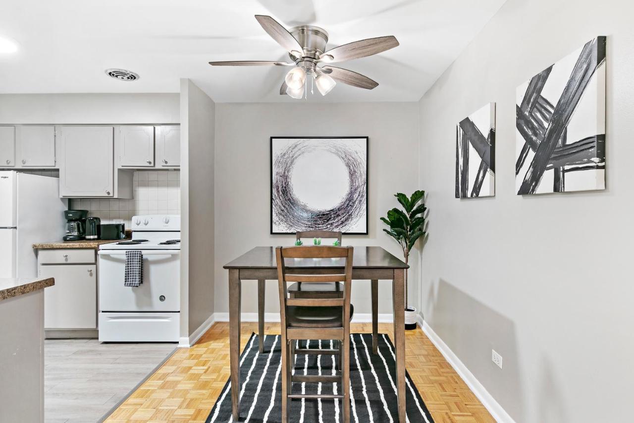 Convenient 1br Apt In Lakeview Near Shops - Oakdale 204