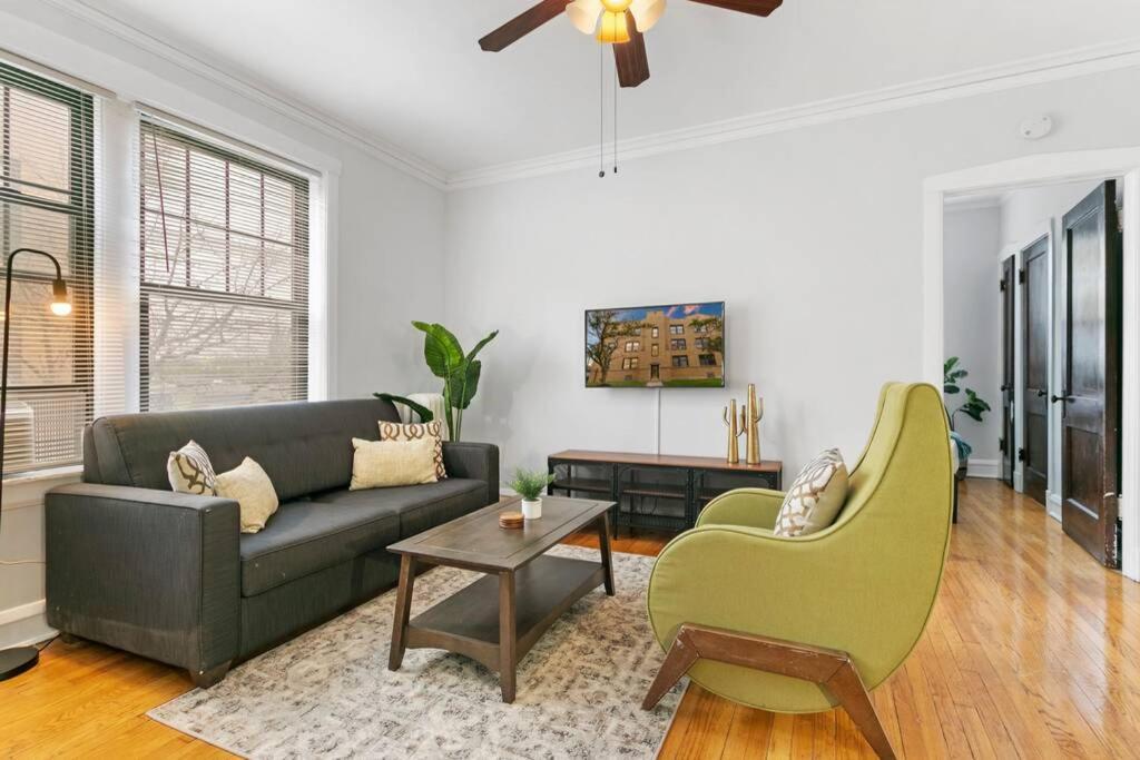 Well-furnished 1br Apt In Popular Spot - Belmont J3 Apartment