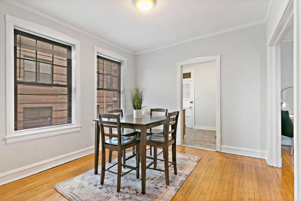 Apartment Well-furnished 1br Apt In Popular Spot - Belmont J3