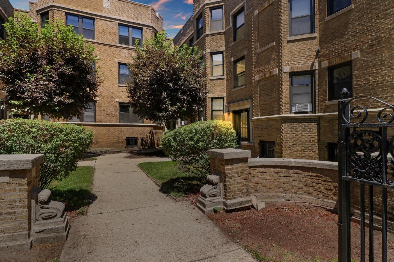 Homey 2br Unit In Boystown, Steps From Everything - Stratford 2n 3n Rep