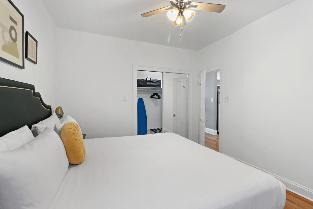 Homey 2br Unit In Boystown, Steps From Everything - Stratford 2n 3n Rep Apartment Chicago