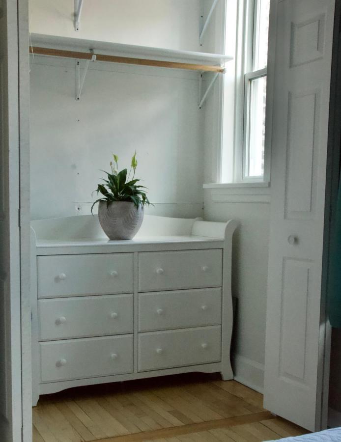 Apartment Sunny, Spacious, 3br 1ba Davlin *