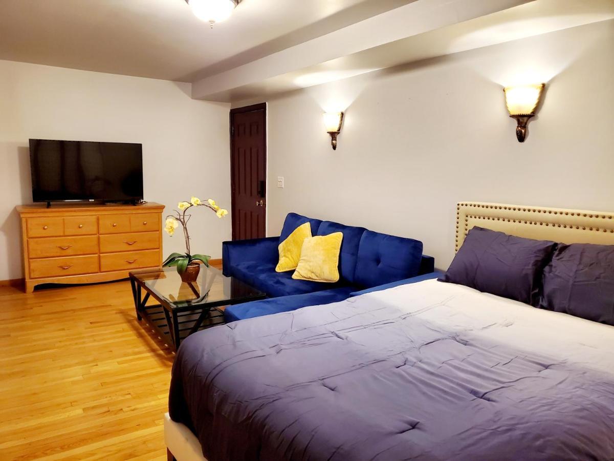 Apartment Studio With Jacuzzi Close To Loyola Free Parking Chicago