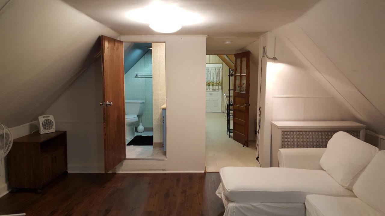 Apartment The Avondale Attic Chicago