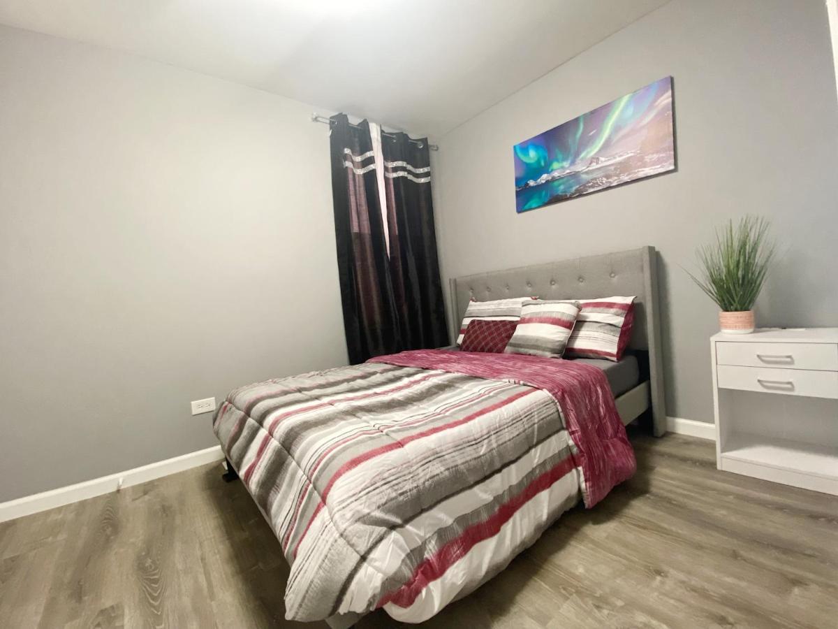 Apartment Emalux Near Downtown,bus,train,hospitals,united-center,fulton Market Chicago
