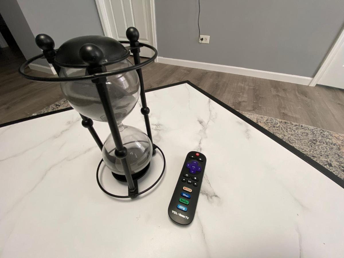 Apartment Emalux Near Downtown,bus,train,hospitals,united-center,fulton Market Chicago