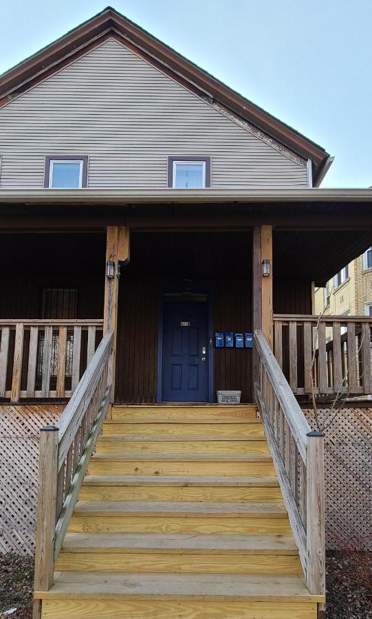 Apartment Cozy 1 Bedroom, 1 Min From Irving Park Blue Line, Free Parking Chicago