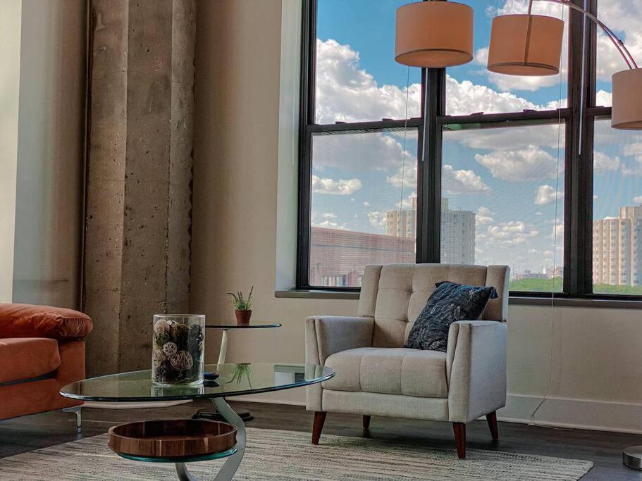 Apartment Mccormick Place Downtown: Luxurious 3br/2ba For 10