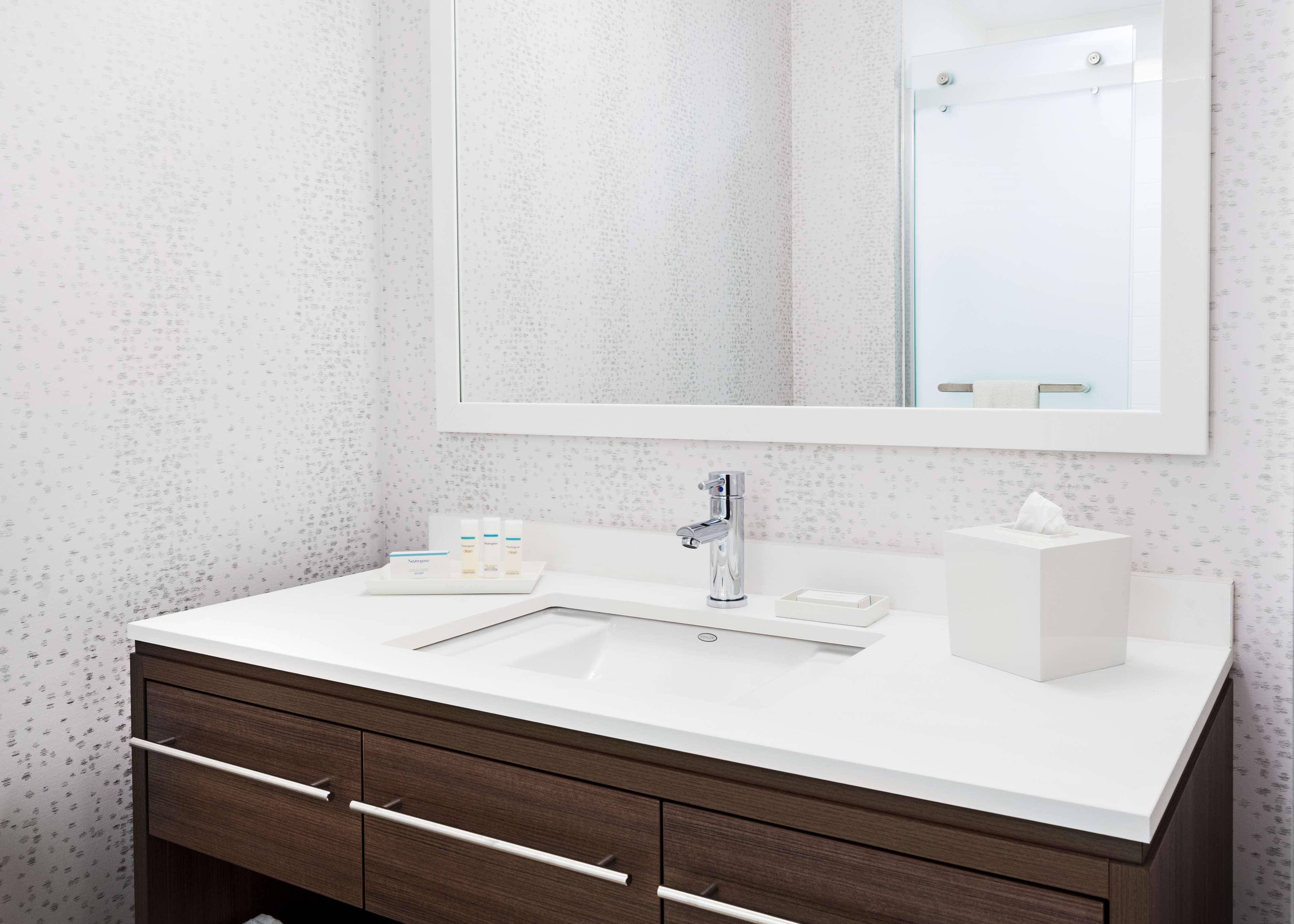 Home2 By Hilton Mccormick Place